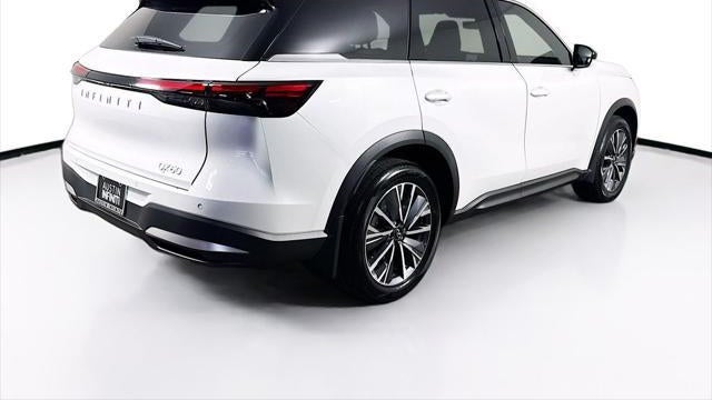 2027 INFINITI QX60 Luxe