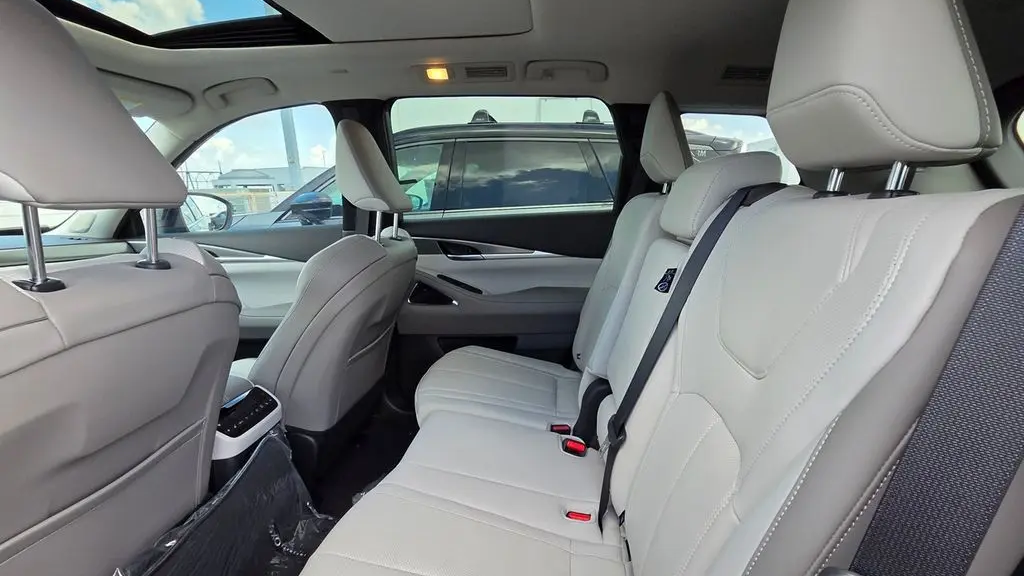 2027 INFINITI QX60 Luxe
