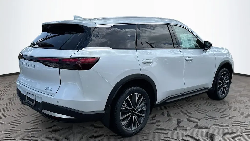 2027 INFINITI QX60 Luxe