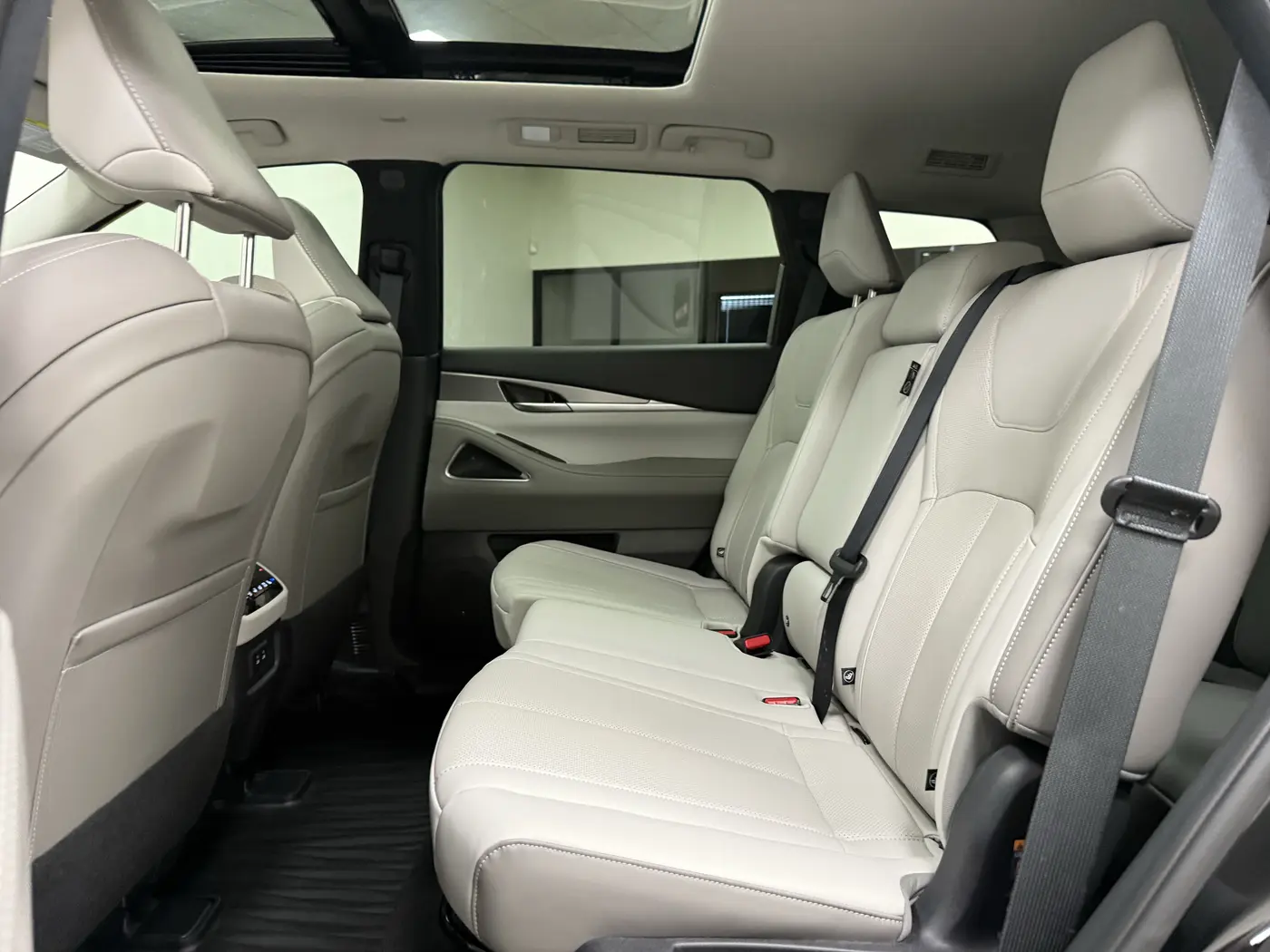 2027 INFINITI QX60 - $49,880