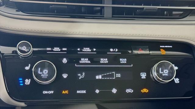 2027 INFINITI QX60 Luxe
