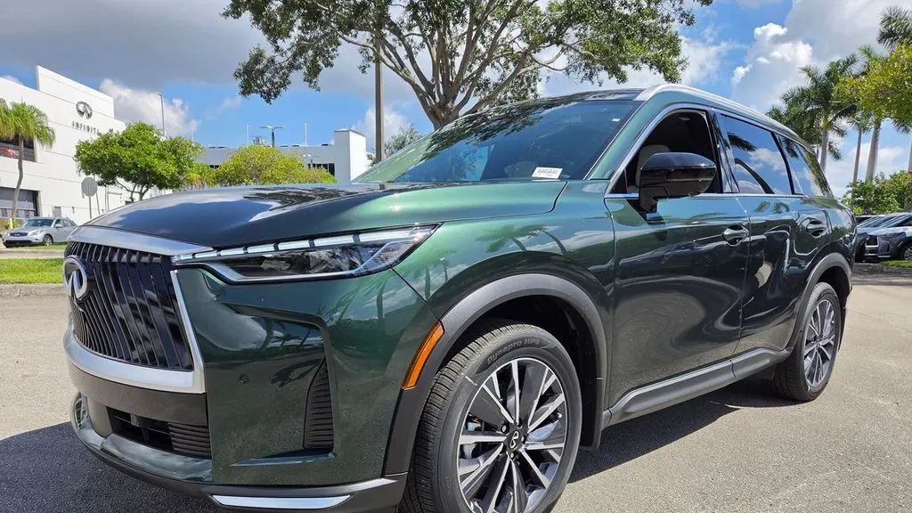 2027 INFINITI QX60 Luxe