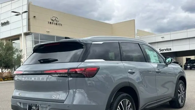 2027 INFINITI QX60 Luxe