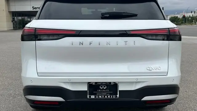 2027 INFINITI QX60 Luxe