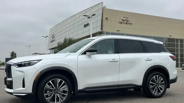 2027 INFINITI QX60 Luxe