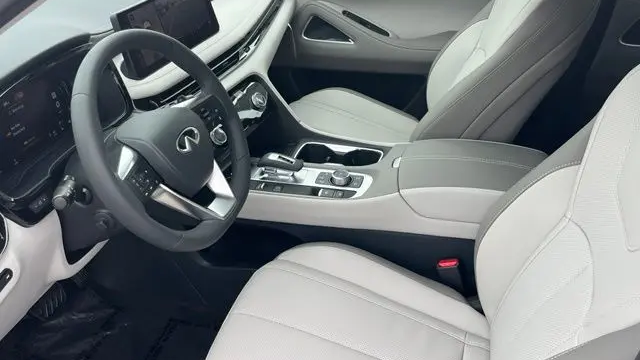 2027 INFINITI QX60 Luxe