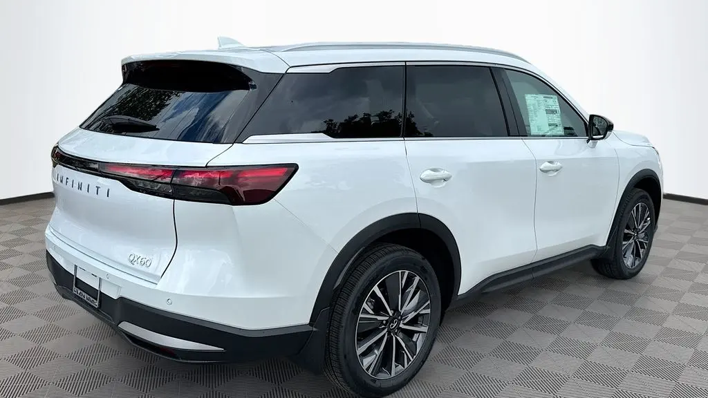 2027 INFINITI QX60 Luxe