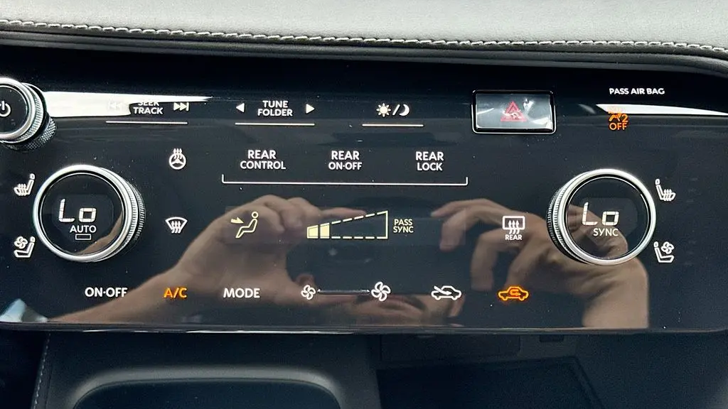 2027 INFINITI QX60 Luxe