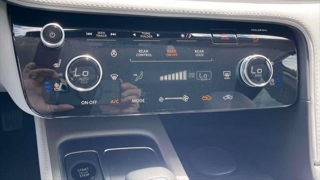 2027 INFINITI QX60 Luxe