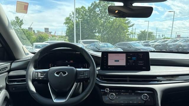 2027 INFINITI QX60 Luxe