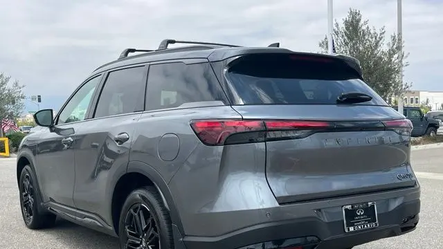 2027 INFINITI QX60 Luxe