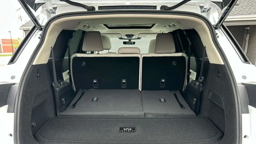 2027 INFINITI QX60 Luxe