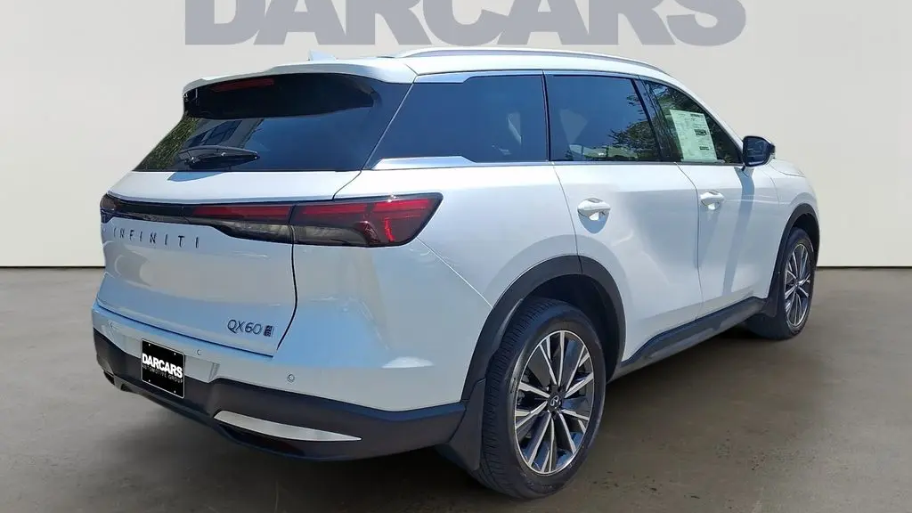 2027 INFINITI QX60 Luxe