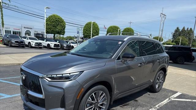 2027 INFINITI QX60 Luxe