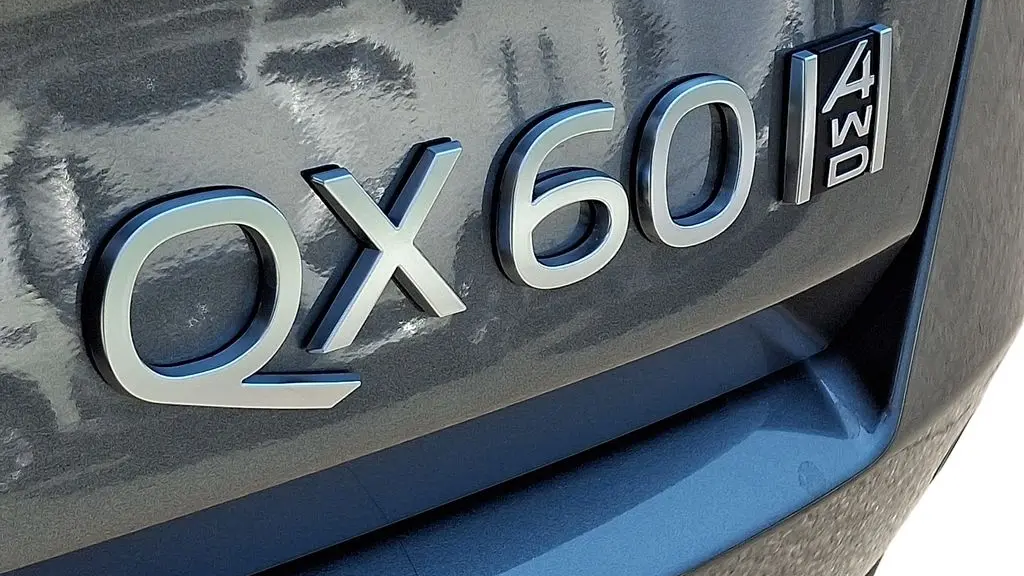 2027 INFINITI QX60 Luxe