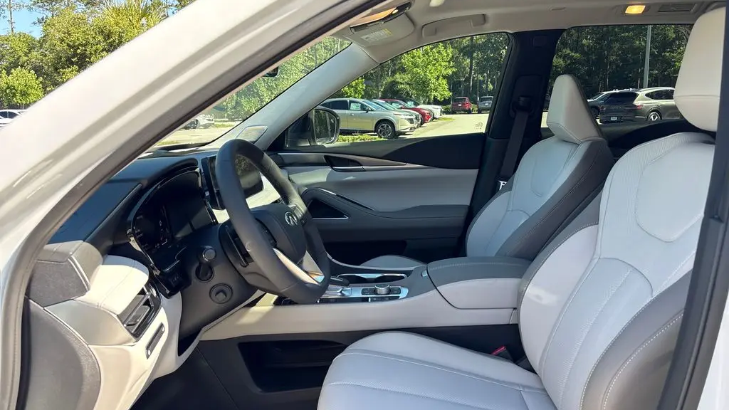 2027 INFINITI QX60 Luxe