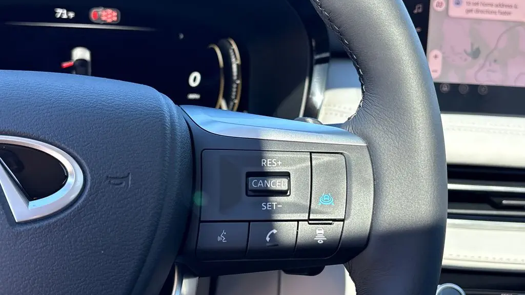 2027 INFINITI QX60 Luxe