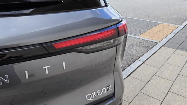 2027 INFINITI QX60 Luxe