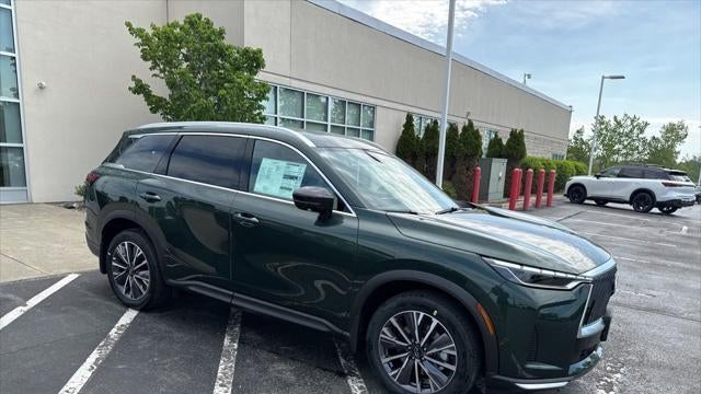 2027 INFINITI QX60 Luxe