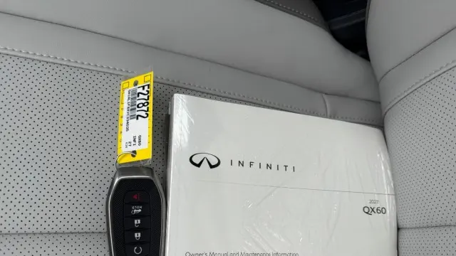 2027 INFINITI QX60 Luxe