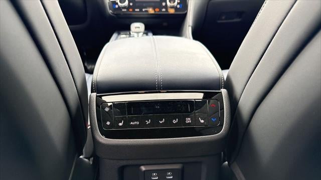 2027 INFINITI QX60 Sport