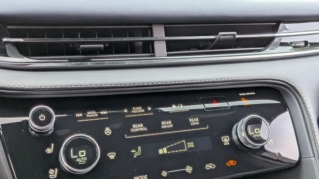 2027 INFINITI QX60 Sport