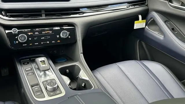 2027 INFINITI QX60 Sport