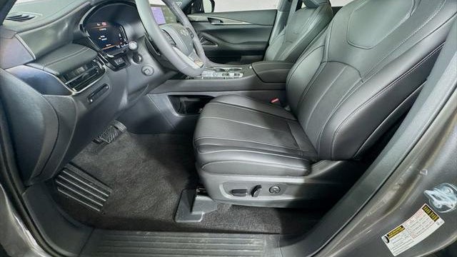 2027 INFINITI QX60 Sport