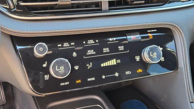 2027 INFINITI QX60 Sport