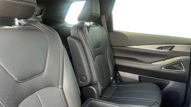 2027 INFINITI QX60 Sport