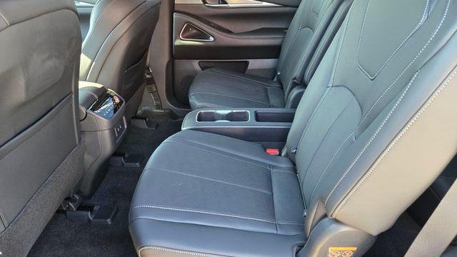 2027 INFINITI QX60 Sport