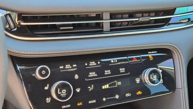 2027 INFINITI QX60 Sport