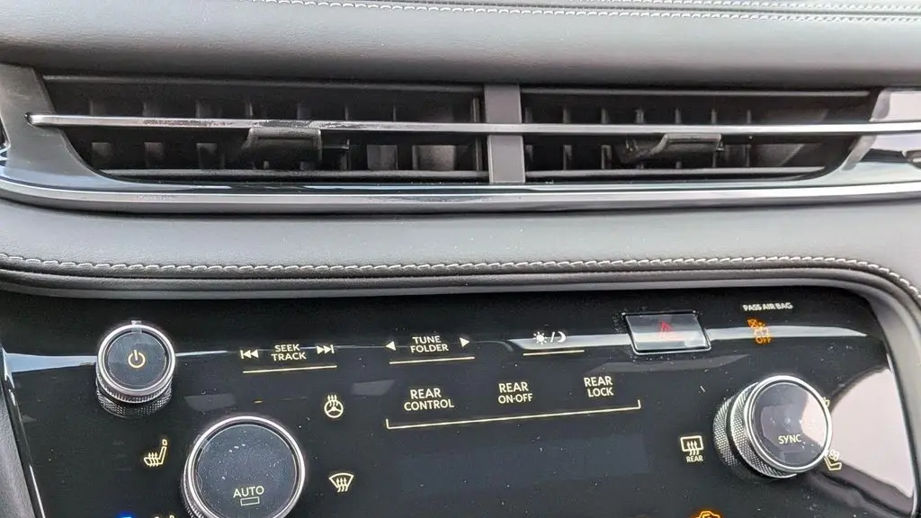 2027 INFINITI QX60 Sport