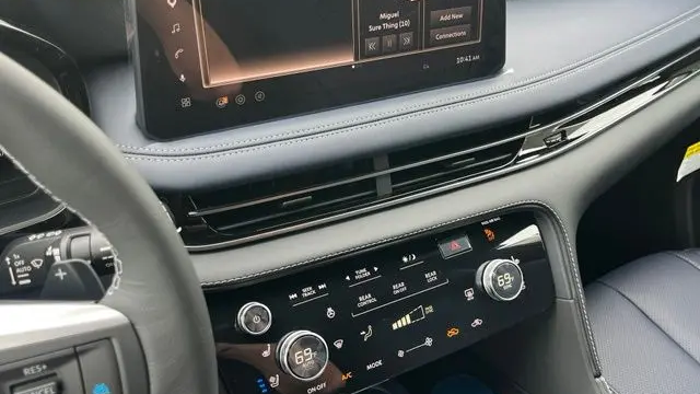 2027 INFINITI QX60 Sport
