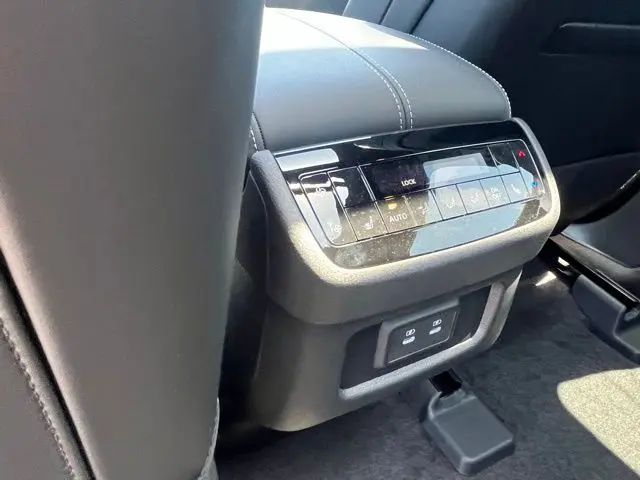 2027 INFINITI QX60 - $58,900