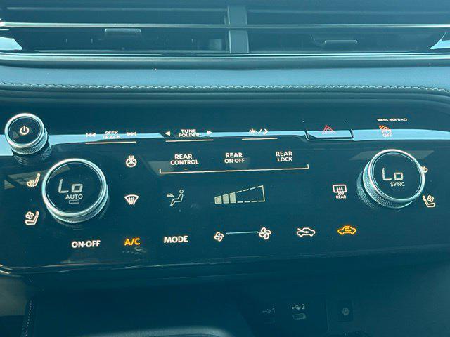 2027 INFINITI QX60 - $58,900