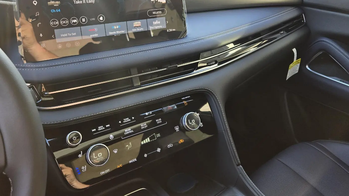 2027 INFINITI QX60 Sport