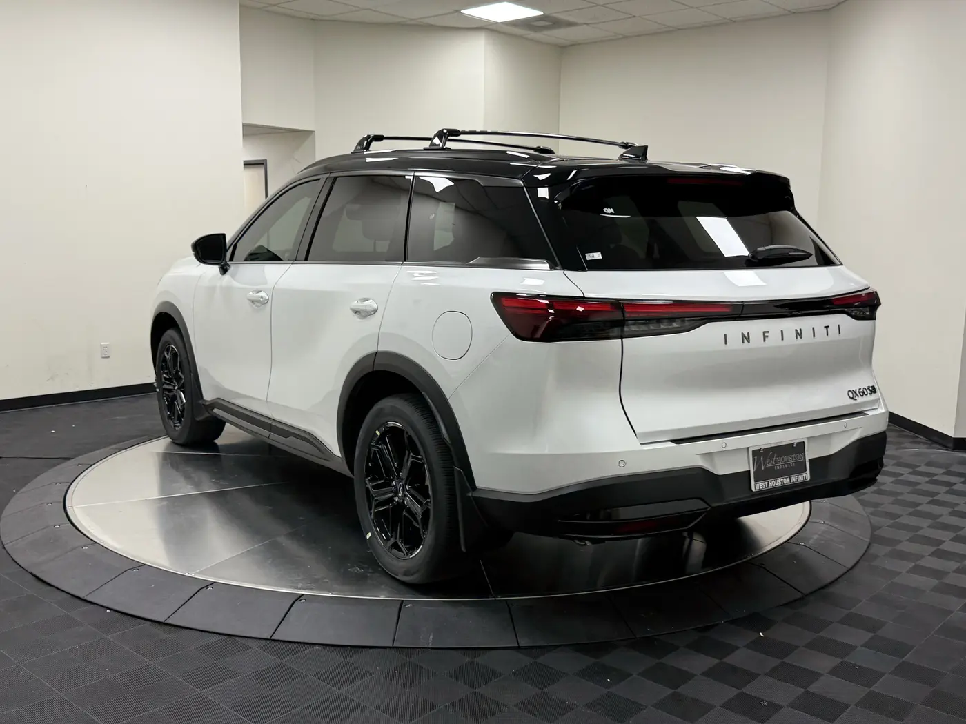 2027 INFINITI QX60 - $55,950