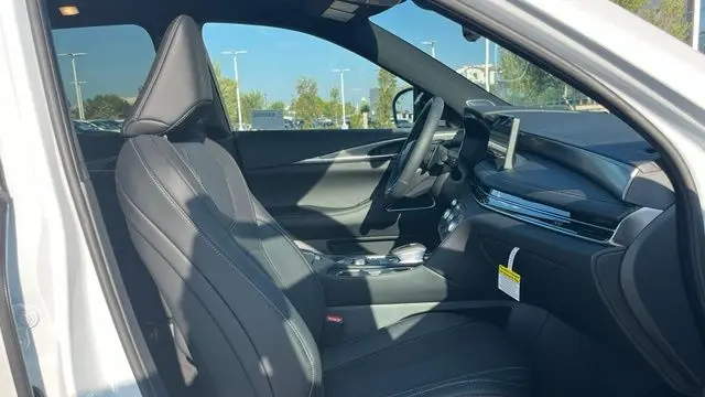 2027 INFINITI QX60 Sport