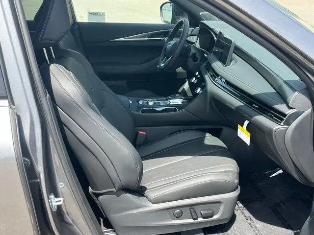 2027 INFINITI QX60 - $59,900