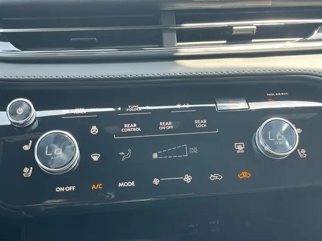 2027 INFINITI QX60 - $59,900