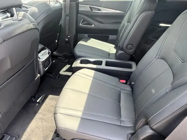 2027 INFINITI QX60 - $59,900