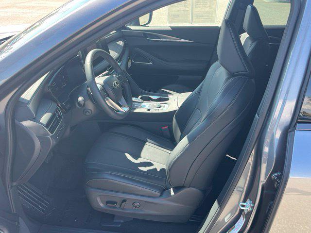 2027 INFINITI QX60 - $59,900