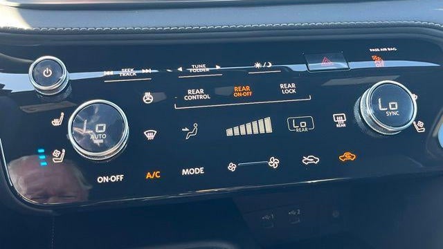 2027 INFINITI QX60 Sport