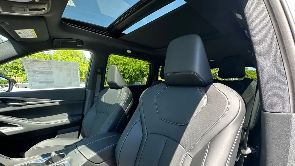 2027 INFINITI QX60 Sport