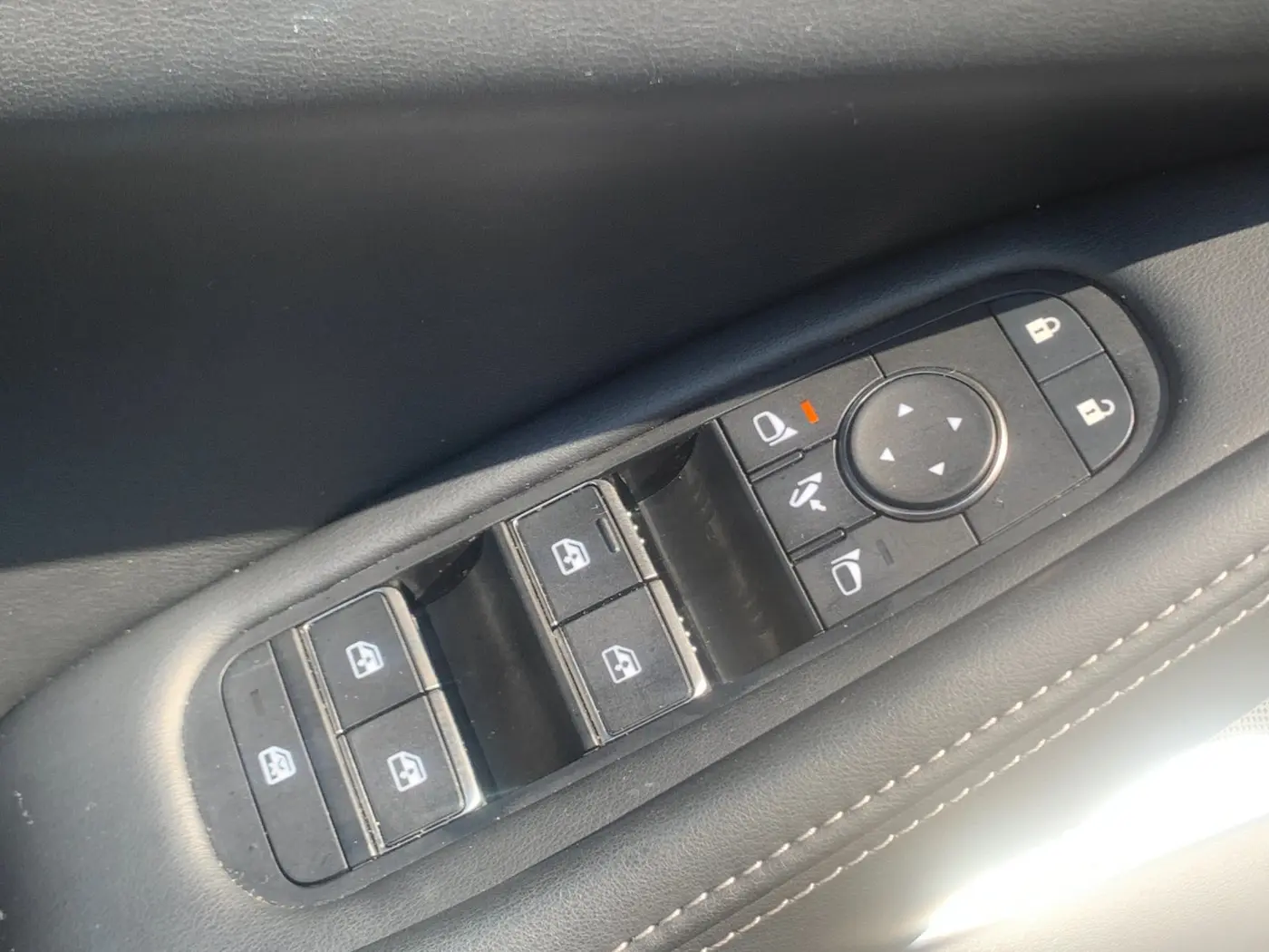 2025 INFINITI QX60 - $40,775