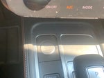 2025 QX60 Thumbnail 18