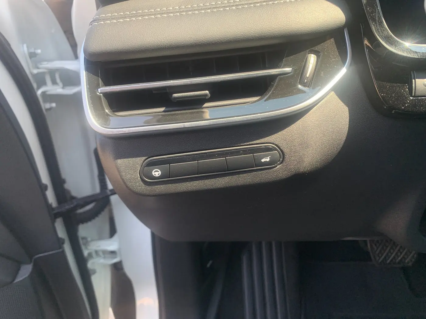 2025 INFINITI QX60 - $40,775