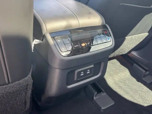 2026 INFINITI QX60 - $43,900