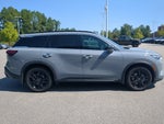 2025 QX60 Thumbnail 3